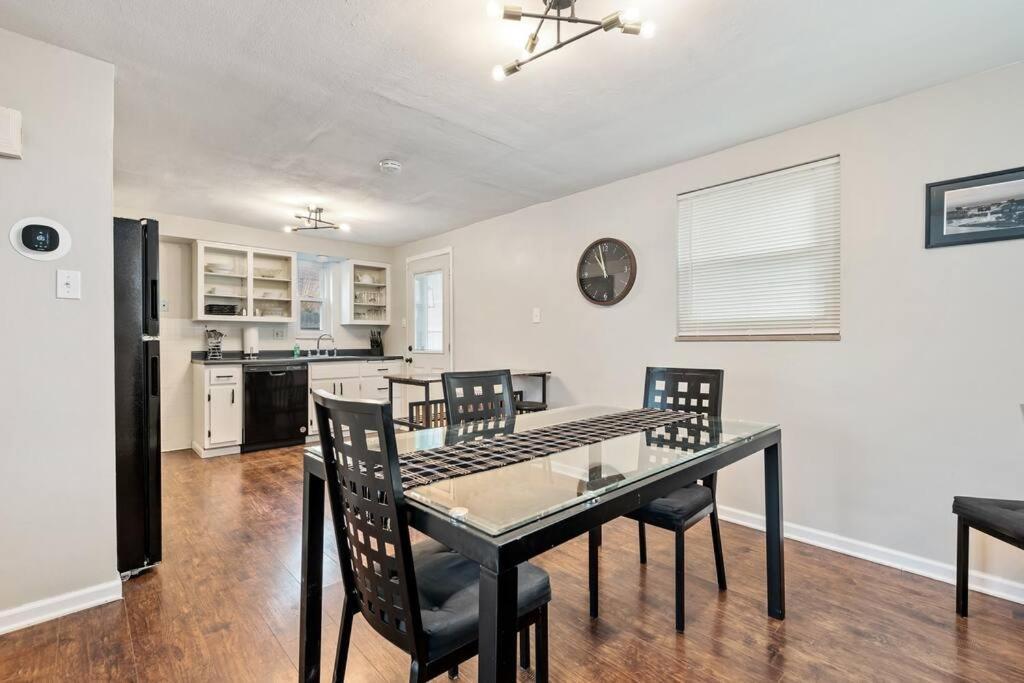 Open Floor Spacious Home, 15Min From Downtown, Private Garage, Kids Friendly Πίτσμπουργκ Εξωτερικό φωτογραφία