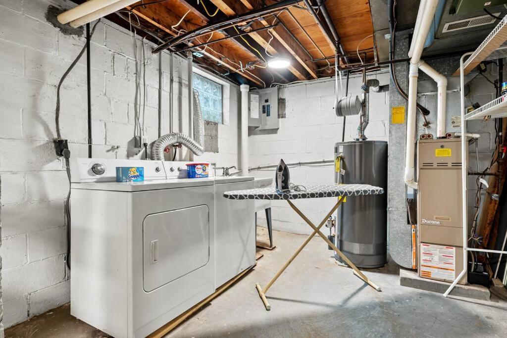 Open Floor Spacious Home, 15Min From Downtown, Private Garage, Kids Friendly Πίτσμπουργκ Εξωτερικό φωτογραφία
